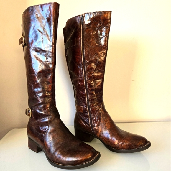 BORN CROWN crinkled brown leather tall boots. Size 6M - Picture 1 of 15